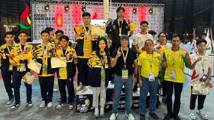 Tim Mobile Legends Sumbar di Porwil XI. (dok. istimewa)