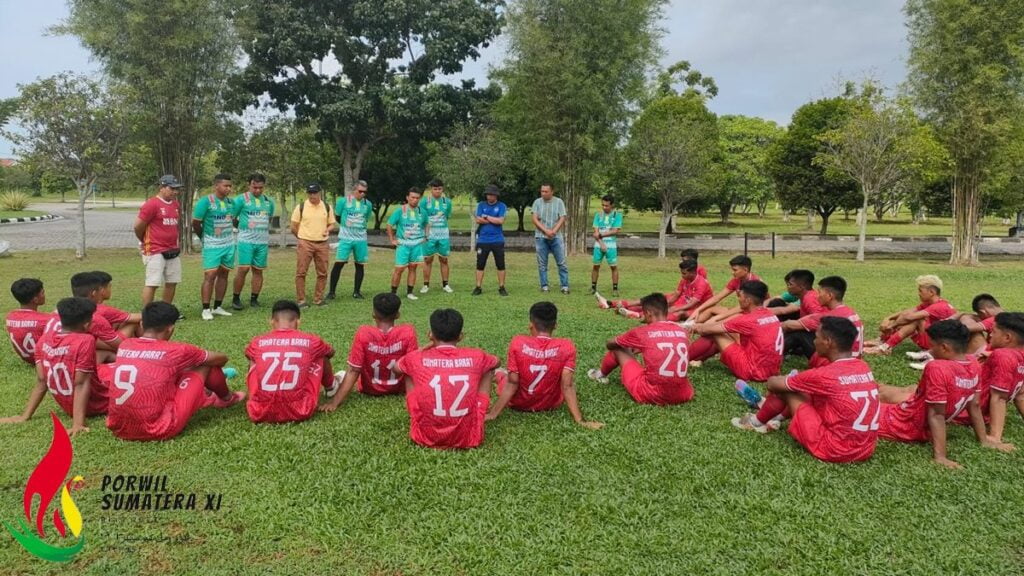 Tim sepakbola Sumbar di Porwil XI. (dok. istimewa)