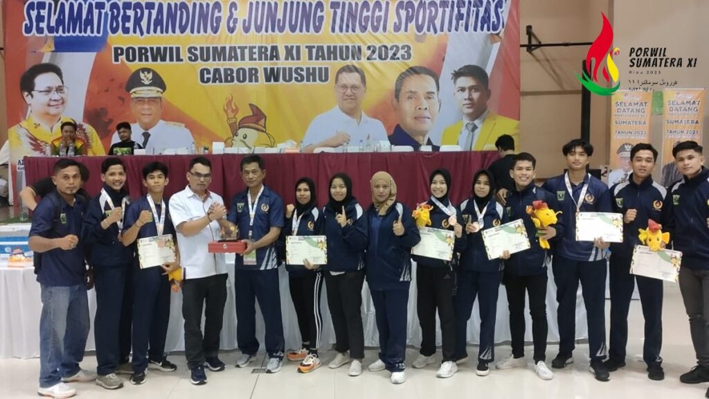 Tim Wushu Sumbar borong enam perunggu di Porwil XI. (dok. istimewa)