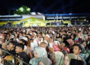 Meski Diguyur Hujan, Warga Solok Selatan Tetap Antusias Hadiri Tabligh Akbar UAS