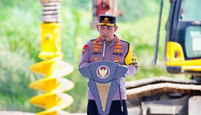 874 Jembatan Gantung Dibangun Polri, Kapolri: Manfaatkan untuk Kemudahan Transportasi