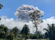 Gunung Marapi Sumbar Sudah Erupsi 62 Kali Sepanjang Februari