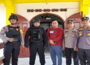 Pastikan Kelancaran saat Ibadah Natal, Polisi Sterilisasi Gereja di Pasaman Barat