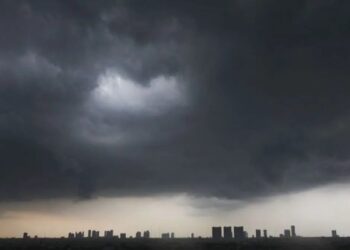 BMKG Prediksi Peningkatan Curah Hujan Terjadi hingga Nataru