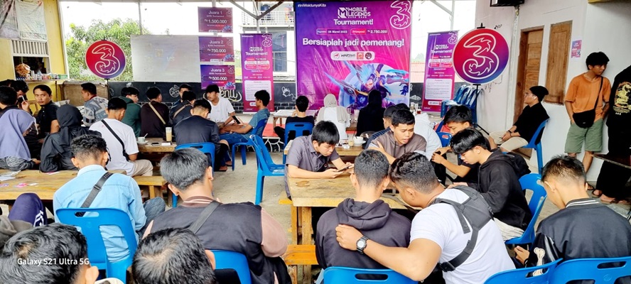 Turnamen e-sports yang digelar oleh Tri di bawah Indosat Ooredoo Hutchison. (Foto: Dok. IOH).