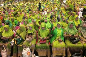 Pengurus Cabang Muslimat NU Kabupaten Dharmasraya mengikuti Harlah Muslimat NU ke-78 tahun di Jakarta. (Foto: Dok. Istimewa)