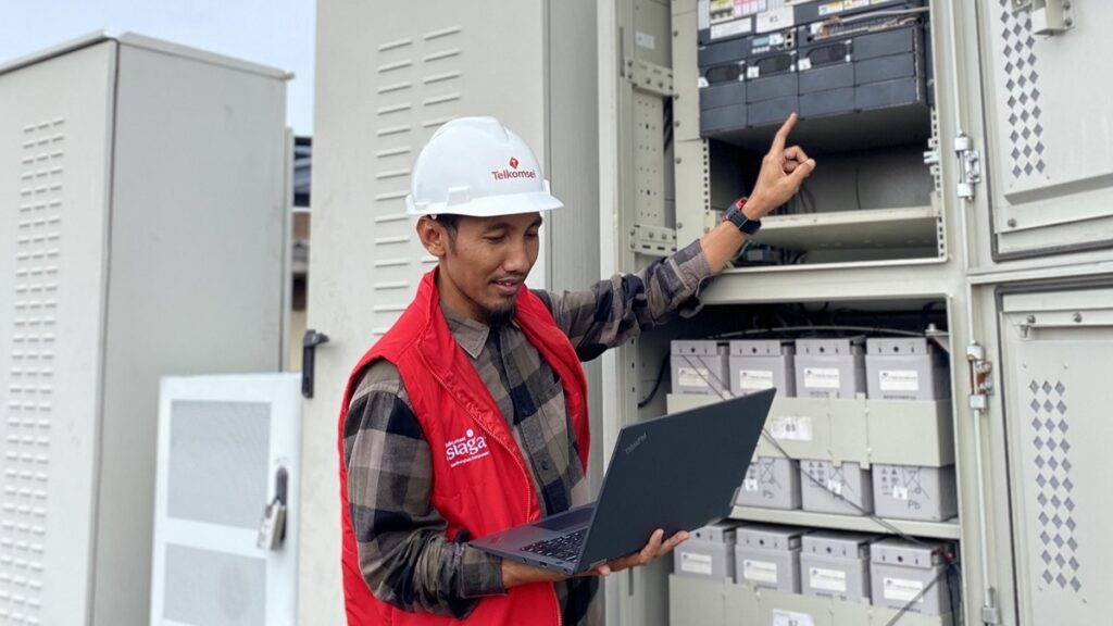 Trafik akses broadband Telkomsel selama momen Natal dan Tahun Baru 2023/2024 meningkat 14,08 persen dari rerata hari biasa pada 2023 dan naik hingga 11,88 persen dibandingkan periode yang sama tahun lalu. (dok. Telkomsel)