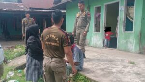 Dua ODGJ di Bungus dibawa Satpol PP Padang ke RSJ. (dok. Infopublik)