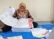 KPU Solok Terima 285.345 Surat Suara, Pelipatan-Penyortiran Dilakukan 45 Petugas