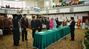 Pelantikan empat Wakil Rektor dan pejabat utama lainnya di Unand, Rabu (3/1/2024) siang. (Foto: Dok. PPID Unand)