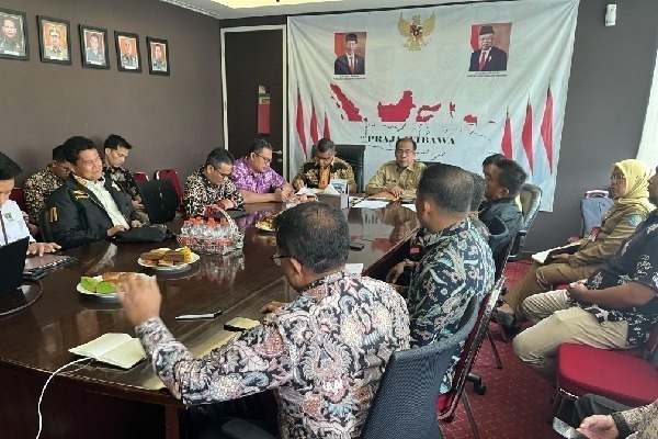 Rapat persiapan HUT Satpol PP 2024 di Kota Padang. (Foto: Dok. Adpim)