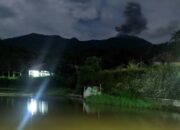 Disertai Bunyi Gemuruh Berkepanjangan, Marapi kembali Erupsi