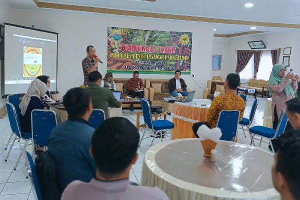 Bimtek pembibitan benih yang digelar PTPN IV Regional 4. (Foto: Dok. PTPN)