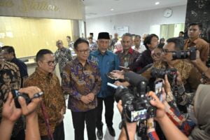 Menteri Kesehatan RI, Budi Gunadi Sadikin melakukan serangkaian kunjungan kerja sehari di Kota Padang, Sumatera Barat (Sumbar) pada Jumat (23/2/2024) siang. (Foto: Dok. Adpim)