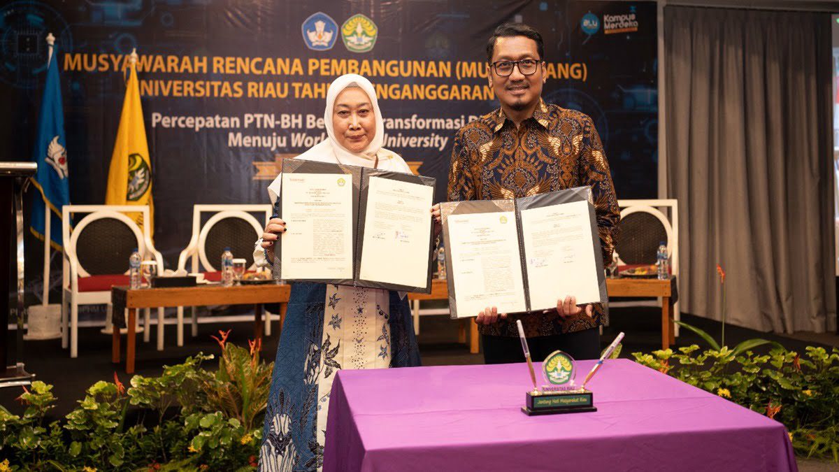 Kolaborasi pendidikan antara Telkomsel dan UNRI. (dok. Telkomsel)