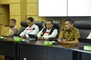 Wakil Wali Kota (Wawako) Padang, Ekos Albar menindaklanjuti rencana pengiriman tenaga kesehatan (Nakes) asal Padang ke Jerman. (Foto: Dok. Prokopim)