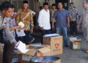 KPU Sumbar Musnahkan 7.363 Kelebihan Surat Suara PSU