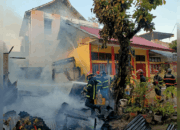 Rumah Penjaga Sekolah dan Perpustakaan SDN 37 Pegambiran Hangus Terbakar, Bagaimana Nasib TPS? Ini Kata Aparat