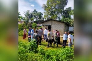 Lokasi penemuan mayat seorang wanita lansia di kawasan Dadok Tunggul Hitam, Kecamatan Koto Tangah, Kota Padang, Sumatera Barat (Sumbar) pada Jumat (16/2/2024) pagi. (Foto: Dok. Polresta Padang)
