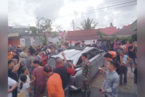Kecelakaan mobil vs kereta api di kawasan Batang Kabung Ganting, Kecamatan Koto Tangah, Kota Padang, Sumatera Barat (Sumbar) pada Kamis (8/2/2024) sore. (Foto: Dok. Polresta Padang)
