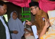 Momen Haru Warga Bungus Teluk Kabung Padang yang Tinggal 14 Orang dalam Satu Atap Terima Bantuan Bedah Rumah Program “Semata”