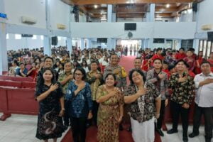 Penyuluhan terkait keamanan dan ketertiban masyarakat kepada 500 jemaat BNKP yang digagas oleh Satuan Binmas Polresta Padang pada Sabtu (23/3/2024) pagi. (Foto: Dok. Polresta Padang)
