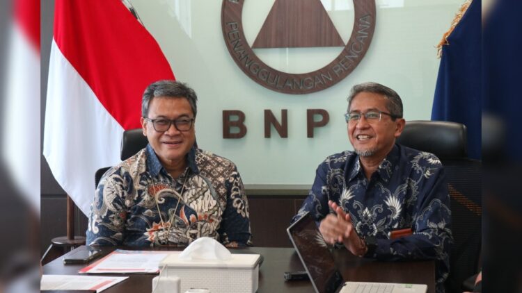 Rombongan BSN yang dipimpin oleh Deputi Bidang Pengembangan Standar Hendro Kusumo diterima oleh Deputi Bidang Sistem dan Strategi, Raditya Jati di Gedung BNPB, pada Jumat (22/3/2024).