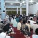 Gubernur Sumbar meminta generasi muda di Pariaman harus selalu menautkan hatinya di Masjid. (Foto: Dok. Adpim)