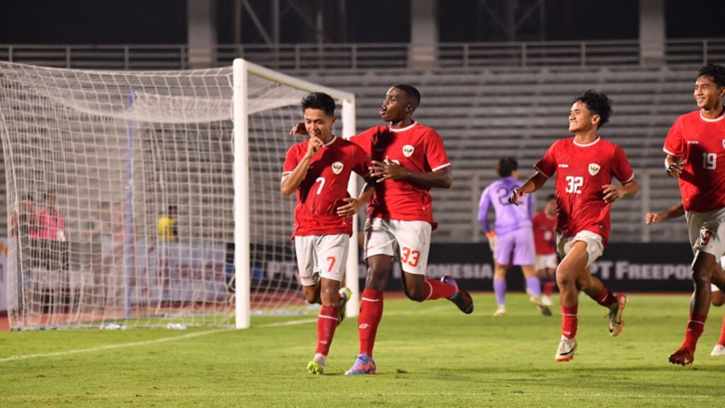 Selebrasi pemain Timnas U-20 usai cetak gol ke gawang Cina. (dok. PSSI)