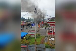 Kebakaran becak motor (betor) di depan SPBU Gunung Pangilun, Kecamatan Nanggalo. (Foto: Dok. Istimewa)