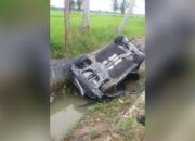 Bupati Padang Pariaman Alami Kecelakaan, Mobil Terbalik