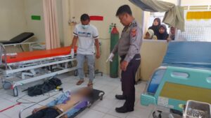 Seorang pemuda bernama Bambang Hendri Syahputra (27) ditemukan meninggal dunia dengan cara gantung diri di pohon kawasan Danau Maninjau. Korban ditemukan meninggal dunia pada Minggu (28/4/2024) siang. (Foto: Dok. Polsek Tanjung Raya)
