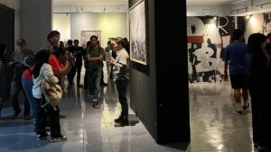 Pembukaan pameran fotografi karya Fatris MS bertajuk 'Di Bawah Kuasa Naga' yang digelar di Taman Budaya Sumbar. (dok. istimewa)