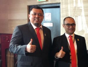 Sekretaris Jenderal (Sekjen) BPP HIPMI, Anggawira (kanan) menyatakan dukungannya kepada Braditi Moulevey (kiri) untuk maju menjadi Calon Wali Kota Padang periode 2024-2029. (Foto: Dok. Pribadi)