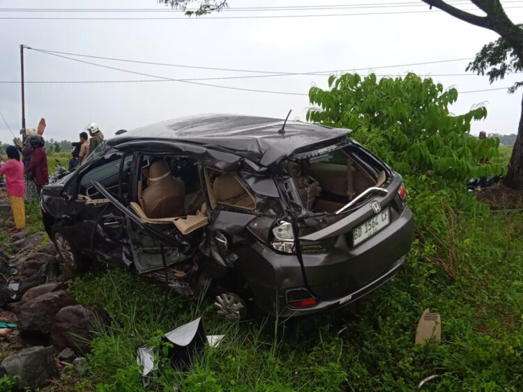 Kecelakaan kereta api di Kota Pariaman pada Jumat (16/8/2024) pagi. (Foto: Dok. KAI)