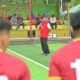 Gubernur Sumbar, Mahyeldi membuka turnamen Mini Soccer Gubernur Sumbar Cup 2024 yang digelar Karang Taruna Sumbar. (Foto: Dok. Adpim)