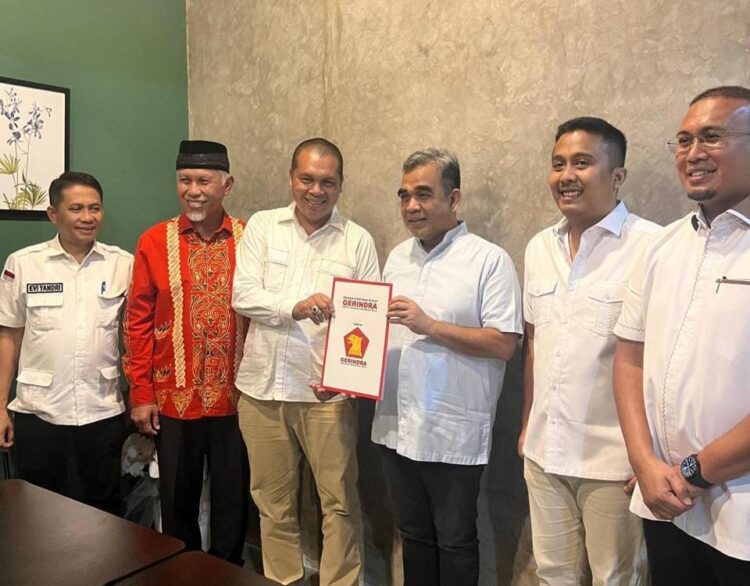 Partai Gerindra mengusung Maru Saerejen di Pilkada Mentawai 2024. (Foto: Dok. Tim AR)