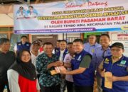 Pemkab Pasbar Serahkan Bantuan Gempa kepada 72 KK Rumah Rusak Sedang