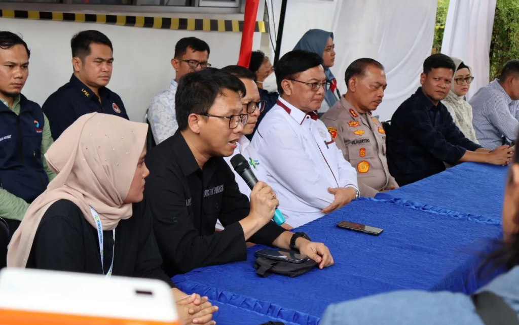 Konferensi pers terkait ekshumasi Afif Maulana (13) di Rumah Sakit M Djamil Padang, Kamis (8/8/2024) sore. (Foto: Dok. ANTARA/Muhammad Zulfikar)