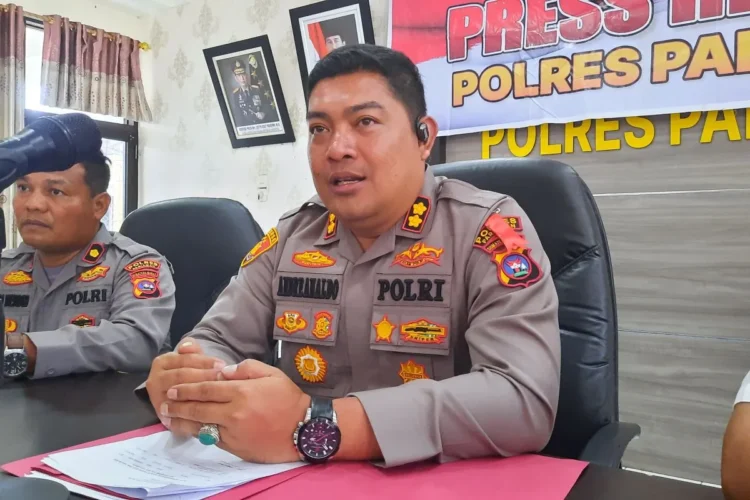 Kapolres Pariaman, Sumbar AKBP Andreanaldo Ademi saat jumpa pers di Pariaman, Senin. ANTARA/HO-Diskominfo Pariaman