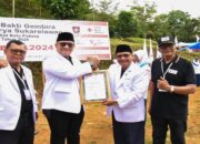 Berjasa Bagi Kemajuan PMI, Pj Wako Padang Diganjar Penghargaan