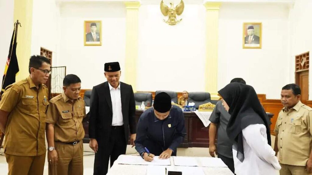 APBD Perubahan Kota Pariaman disahkan. (dok. istimewa)