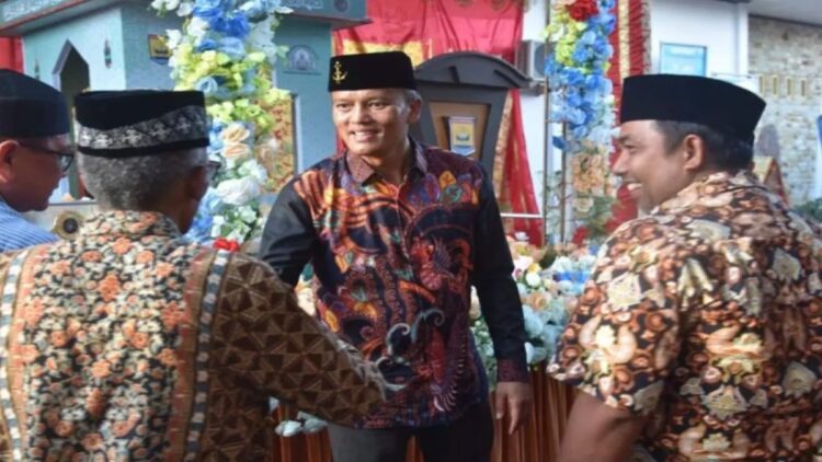 Penjabat Wali Kota Pariaman, Sumatera Barat, Roberia. Antara/HO-Diskominfo Pariaman