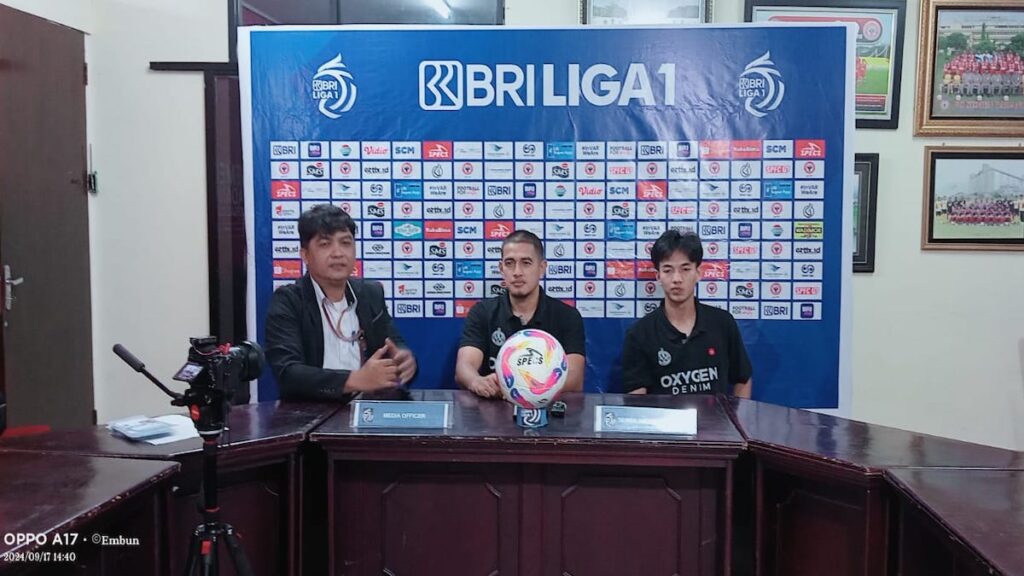 Prematch press conference Semen Padang FC vs Barito Putra. (dok. istimewa)