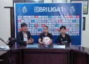 Hengky Ardiles Tak Ingin Jadi Bayang-bayang HS, Semen Padang FC Fokus Tiga Poin