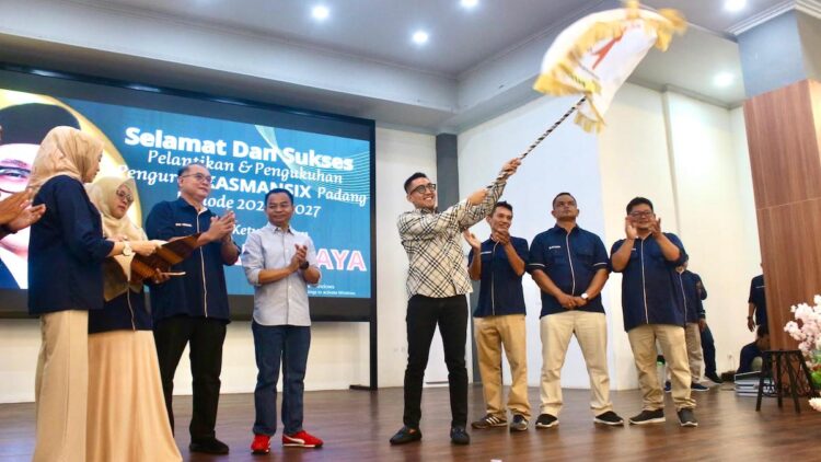 Rachmad Wijaya terpilih jadi Ketua Kasmansix (Ikatan Keluarga Alumni SMAN 6 Padang).