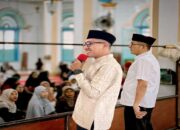 Hendri Septa dan Rachmad Wijaya Peringati Maulid Nabi Bersama Jamaah Masjid Raya Ganting
