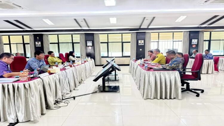 Pemko Pariaman melakukan rapat dengan Kementerian Dalam Negeri. (Foto: Dok. Istimewa)