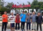 Usai Sholat Subuh, Mahyeldi Sapa Masyarakat dan Kunjungi Makam Pahlawan di Talawi