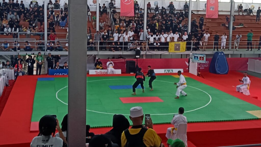 Pesilat Sumbar di PON XXI Aceh-Sumut lolos semifinal. (dok. istimewa)